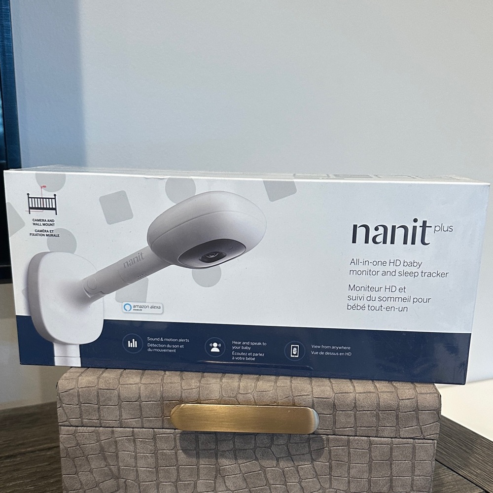 NANIT PLUS ALL-IN-ONE HD BABY MONITOR AND SLEEP TRACKER